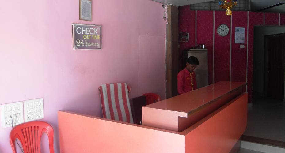 Hotel New India, Durg 2